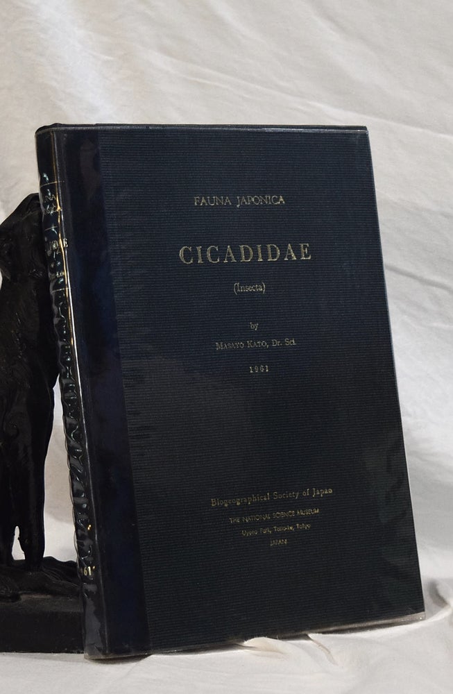 Item #192792 FAUNA JAPONICA. CICADIDAE.(Insecta). English Edition. Dr Masayo KATO.