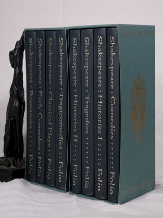 THE COMPLETE PLAYS OF WILLIAM SHAKESPEARE. 8 Volumes in 2 slipcases