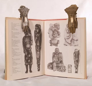 NETSUKE. The Miniature Sculpture of Japan.