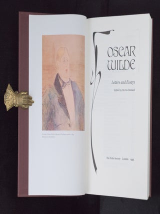THE WORKS. Essays & Leyyers. Plays & Poems, Stories.